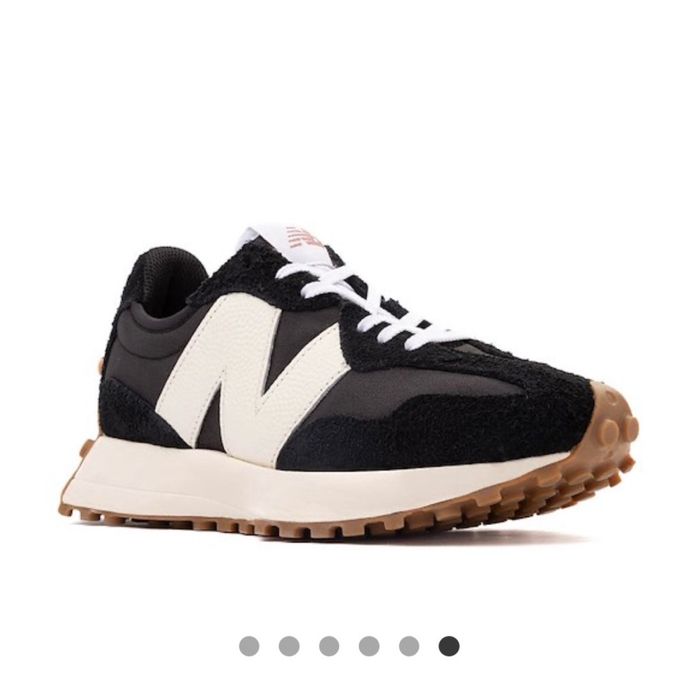 New Balance Black and Cream Sneakers